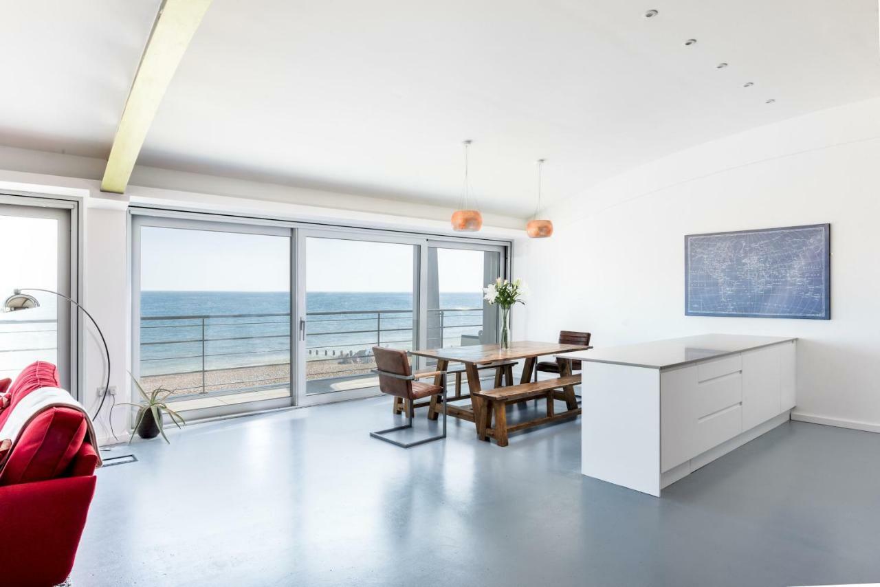 Amazing Beach Apartment Лэнсинг Экстерьер фото